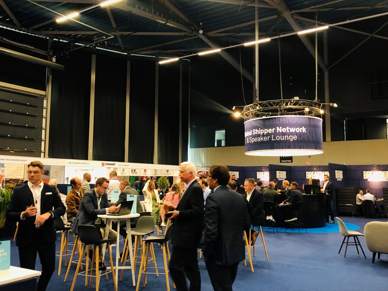 1686563827203771.jpeg 6133.jpeg